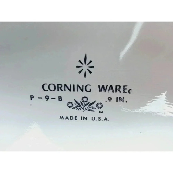 Corning Ware Baking Dish 9" P-9-B White Cornflower Vintage Square Casserole Dish - Picture 3 of 7
